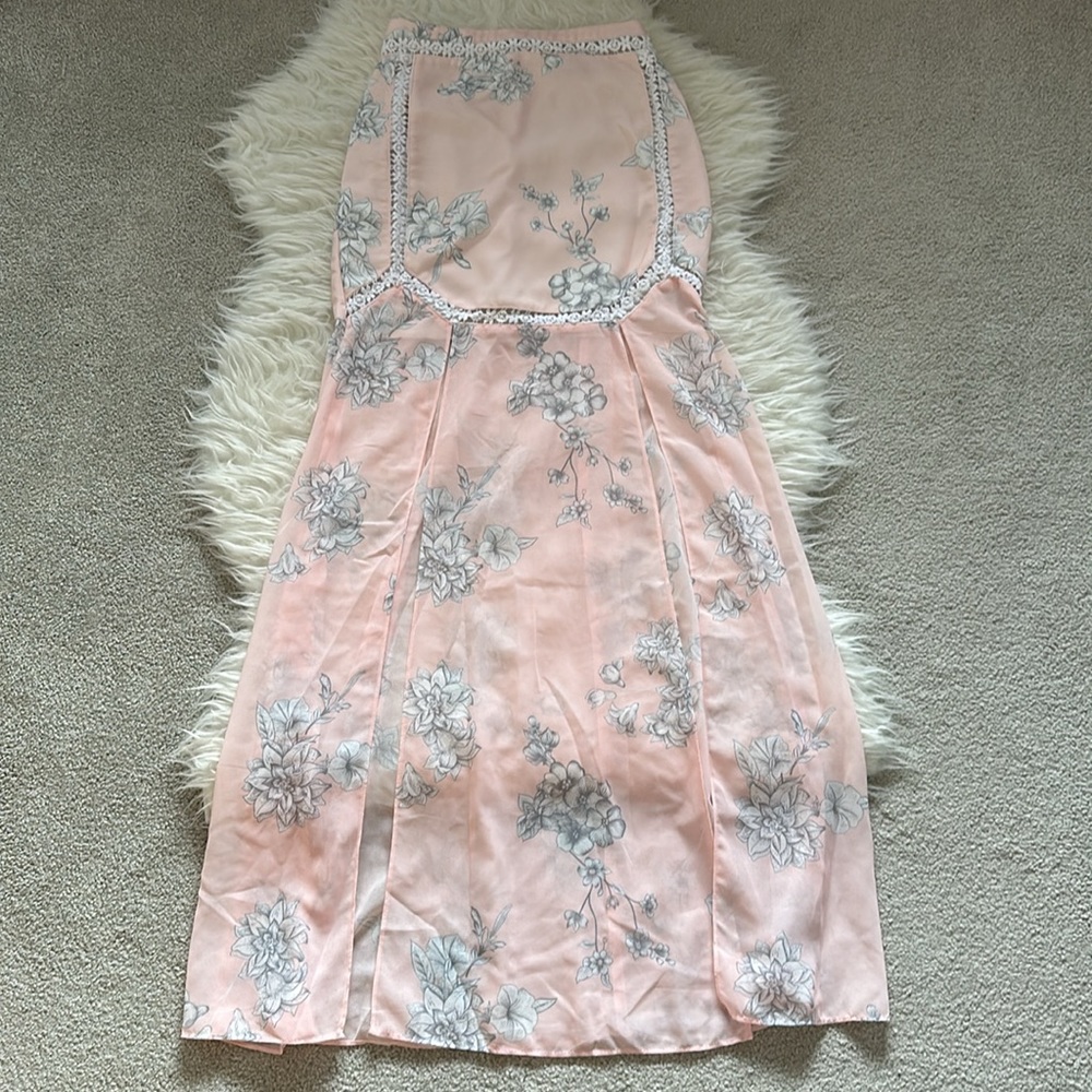 Sabo Skirt Light Pink Floral Sheer Panel Spring Beach Skirt Crochet Flowers - XS